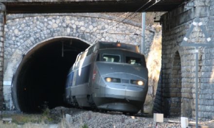 SNCF : sortir les comptes du tunnel de la dette